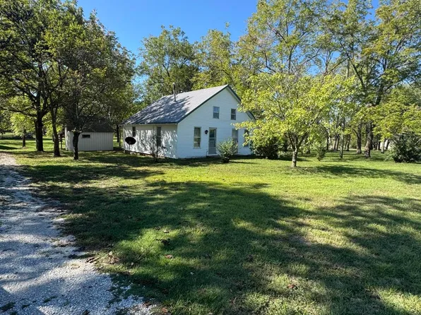 238 S Clompton Street #238, Dadeville, MO 65635