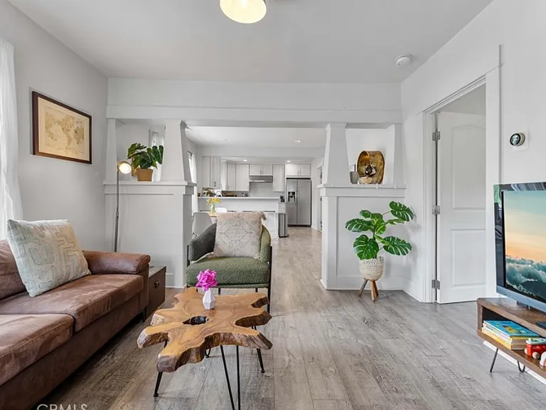 6030 Crestwood Way #6030 — Photo 5