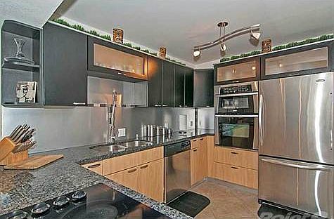 2nd image of 20335 N Country Club Dr #1909