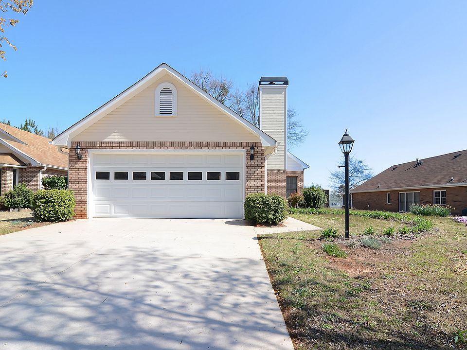 1st image of 3283 Salem Ln SE