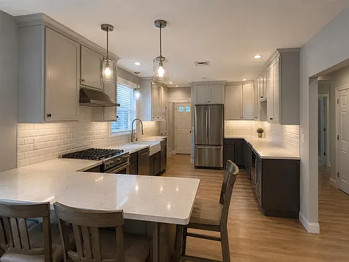 43 Garrison Ave Photo 1