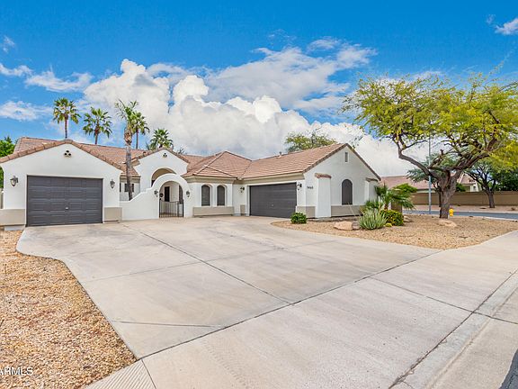 3rd image of 5460 E GLADE Avenue