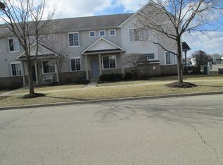 109 Yarrow, Romeoville, IL 60446