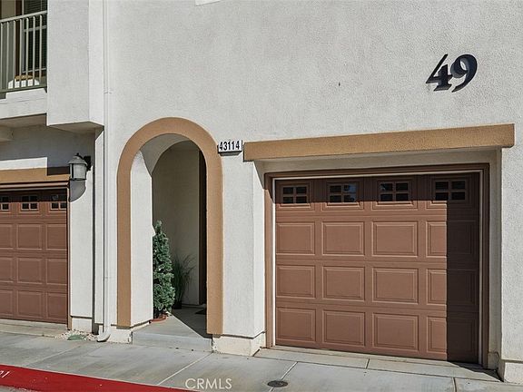 2nd image of 43114 Avenida Abril