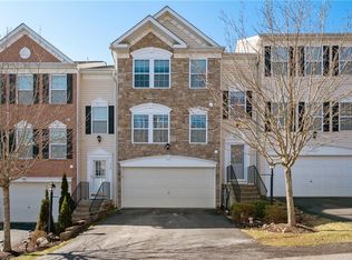 317 Blake Ct, Coraopolis, PA 15108