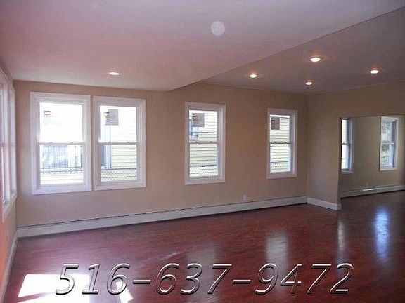 2nd image of 18909 Keeseville Ave