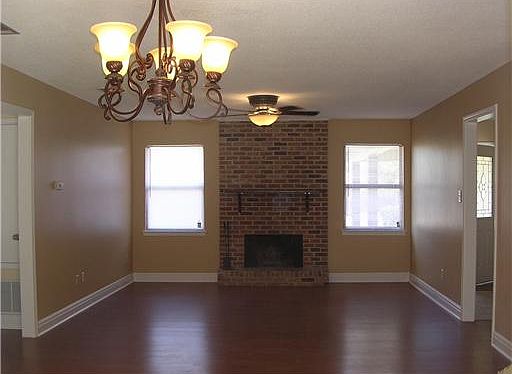 2nd image of 1705 Westgate Pkwy
