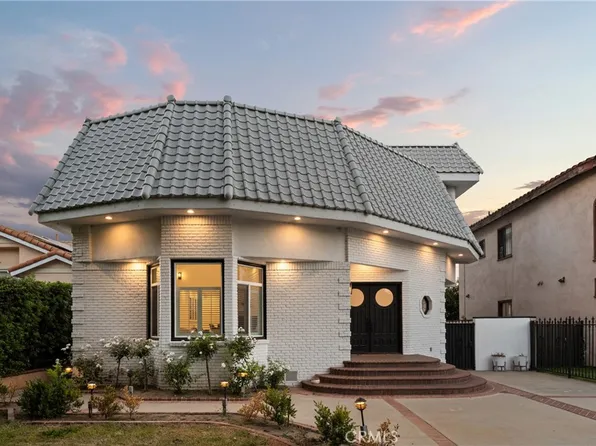 14713 Valleyheart Dr, Sherman Oaks, CA 91403