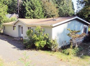 19824 Irwin Ave NE, Poulsbo, WA 98370