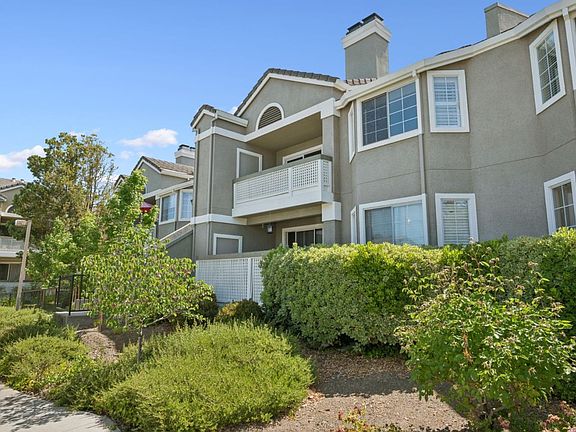 3rd image of 5956 Lake Almanor Dr