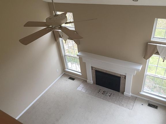 4th image of 38301 Overbrook Ln