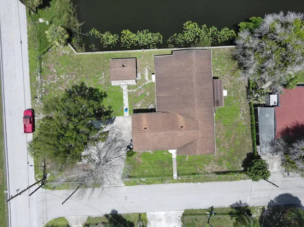 1013 9th Street, Okeechobee, FL 34974