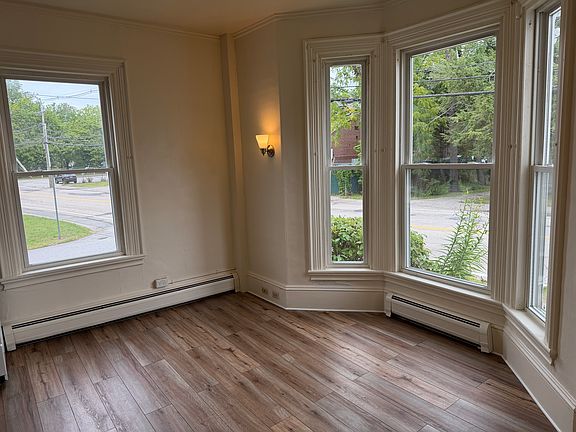 5th image of 2 Maple St