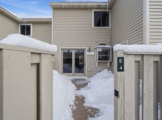 336 Intervale Rd APT E4, Gilford, NH 03249