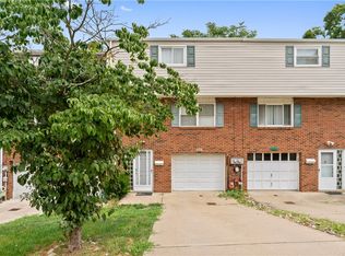 904 Rhodes Ave, West Mifflin, PA 15122