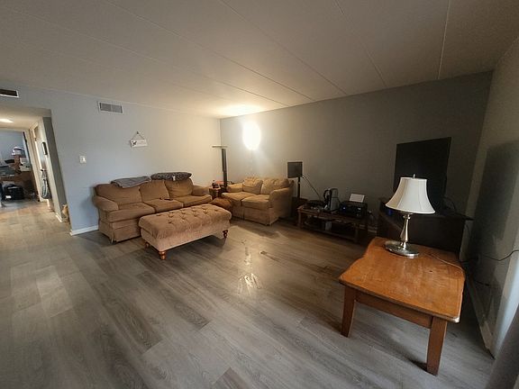4th image of 12825 S Kenneth Ave APT D2