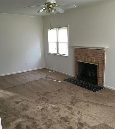 5th image of 2806 Evelyn Ct