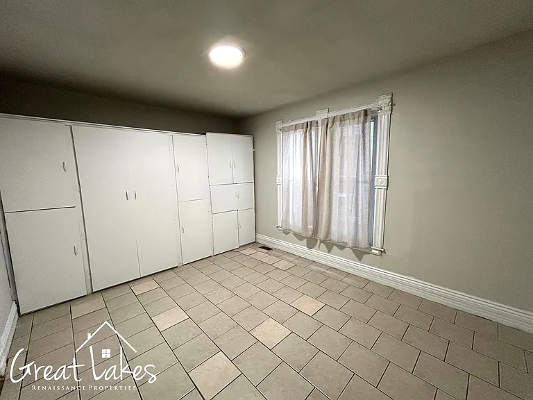 1729 Vinewood St — Photo 10