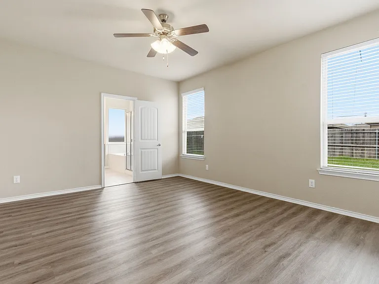 117 Red Fox Ln — Photo 10