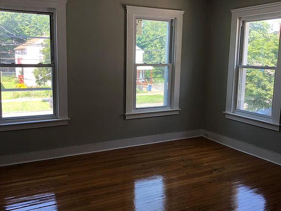 4th image of 651 Dixwell Ave APT 2