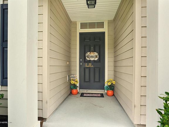 2nd image of 3672 Summit Oaks Dr