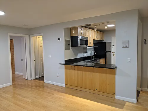 135 Inman St #1 Photo 1