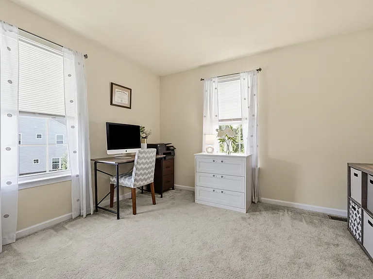 601 Pointe View Dr — Photo 30