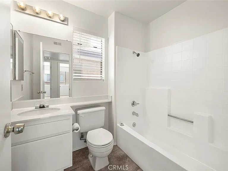 2510 Moon Dust Dr #E — Photo 18