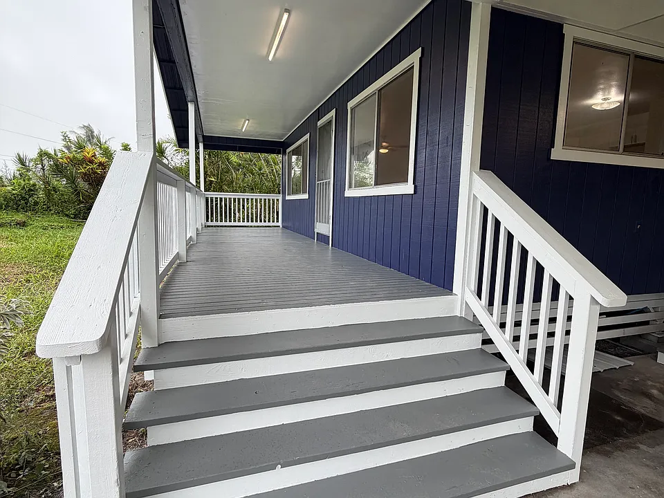 King Kamehameha Blvd
