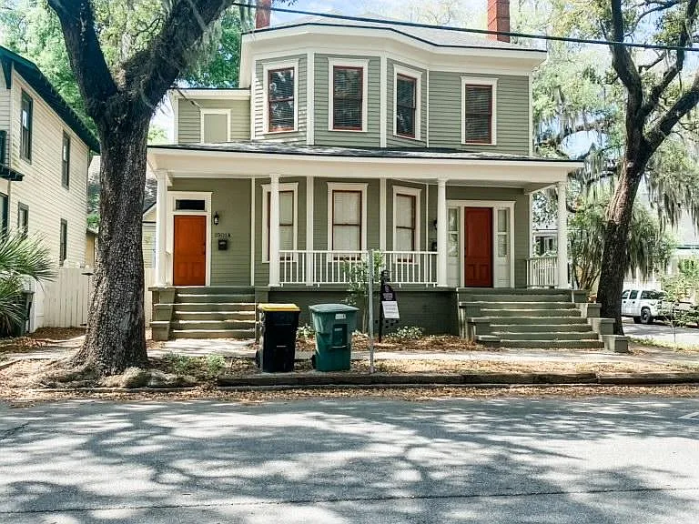 2501 Barnard St #A — Photo 1