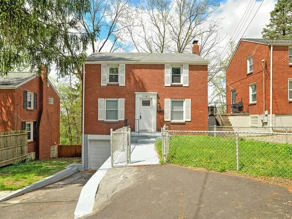 2131 Lindsay Rd, Pittsburgh, PA 15221