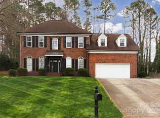 10928 Jardin Way, Charlotte, NC 28215