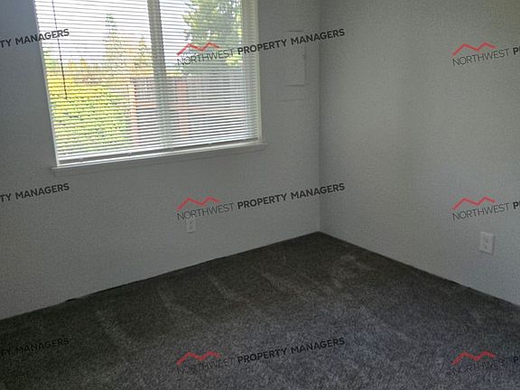 5th image of 2803 Borst Ave APT 7