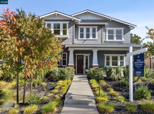11 Larkey Ct, Walnut Creek, CA 94597