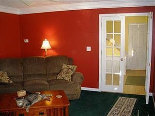 1st image of 2037 Parkview Dr