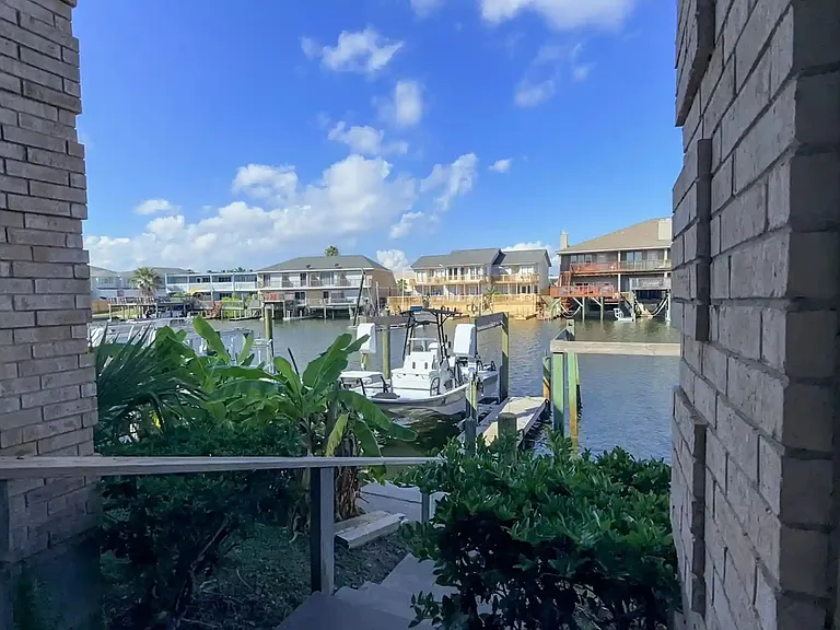 15421 Seamount Cay Ct #104 — Photo 2