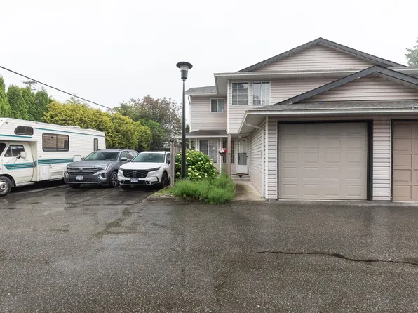 21541 Mayo Pl #11, Maple Ridge, BC V2X 2L1