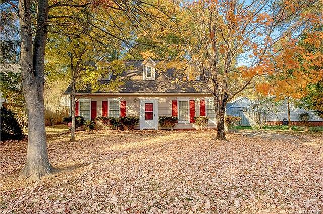 1st image of 6631 Raeburn Ln