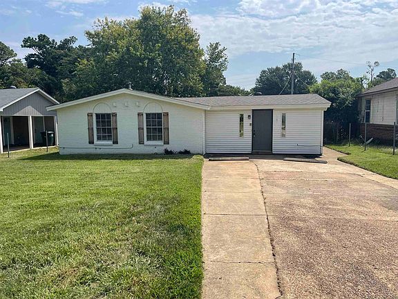 2nd image of 4980 Vickie Dr