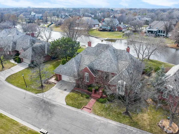 9107 E Autumn Chase St, Wichita, KS 67206