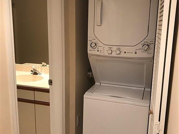 2nd image of 34 Plantation Dr APT 205
