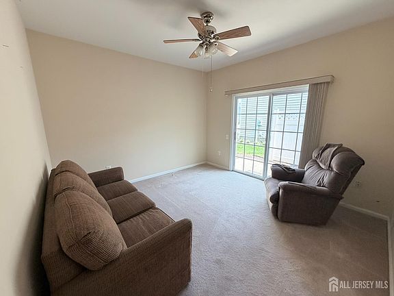 2nd image of 556 Harrier Dr