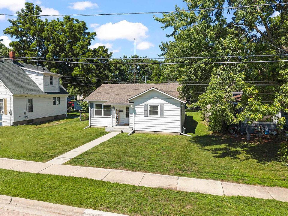 1st image of 913 N 15th St