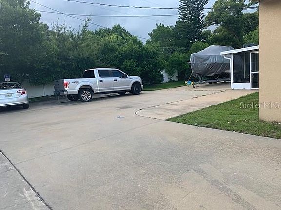 5th image of 10 S Semoran Blvd