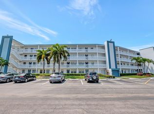 1083 Exeter E, Boca Raton, FL 33434