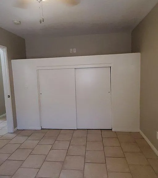 Unit Photo