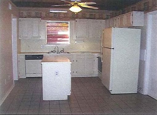 1st image of 2315 Auburn Ct