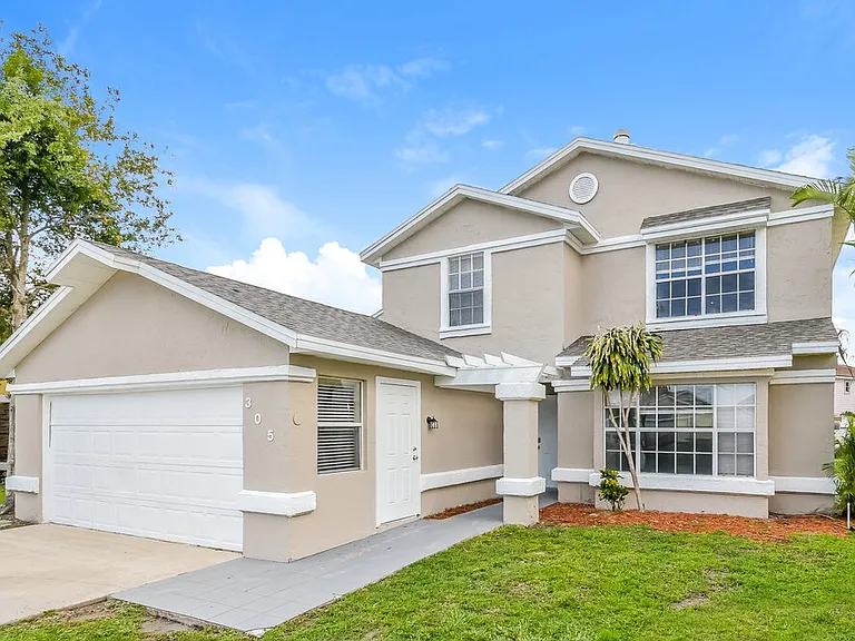 305 Palmview Ct — Photo 4
