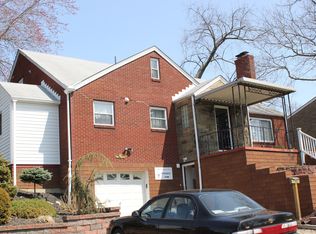 1533 Hollyrood Rd, Pittsburgh, PA 15227