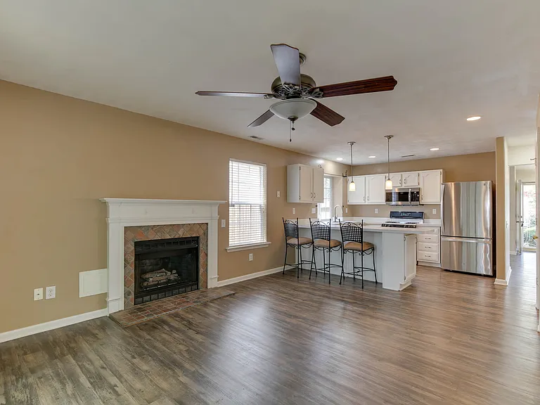 1133 Lady Ashley Dr #1 — Photo 19